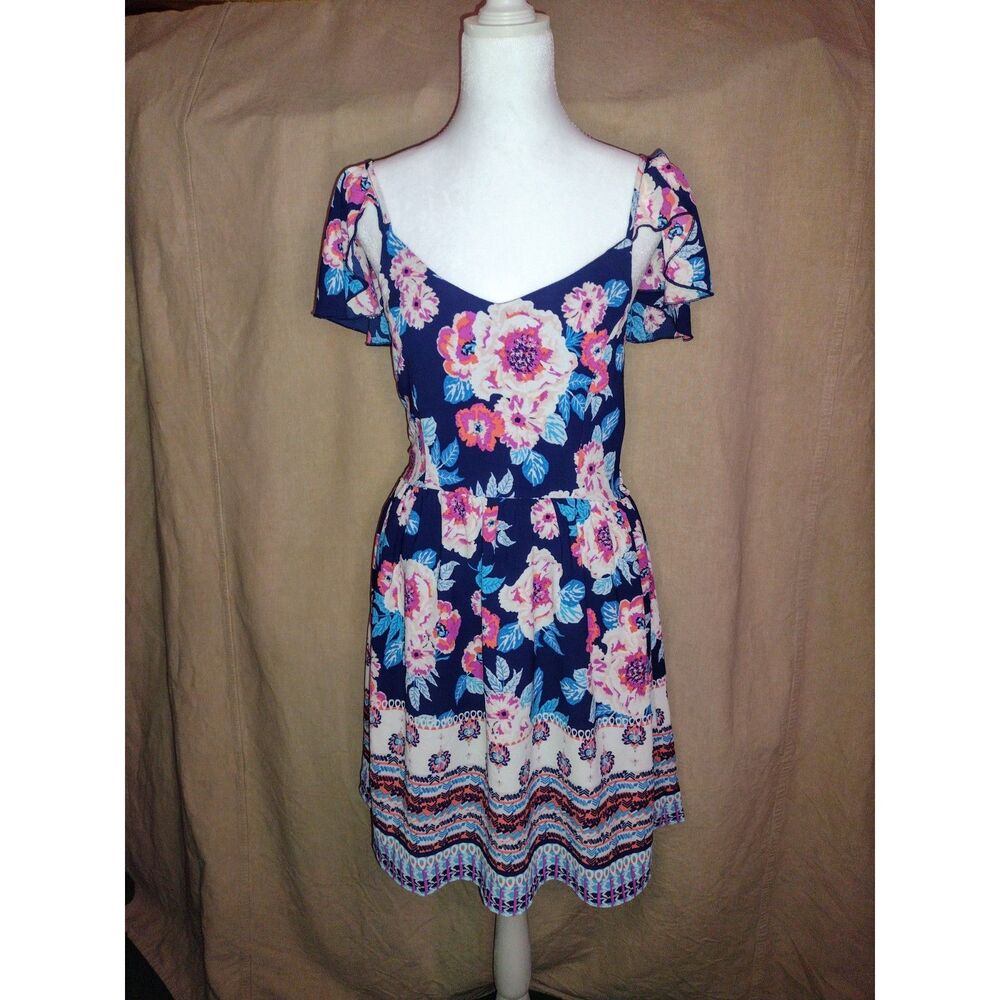 Charlotte Russe Boho Floral Flutter Sleeve Smocked Mini Dress - M